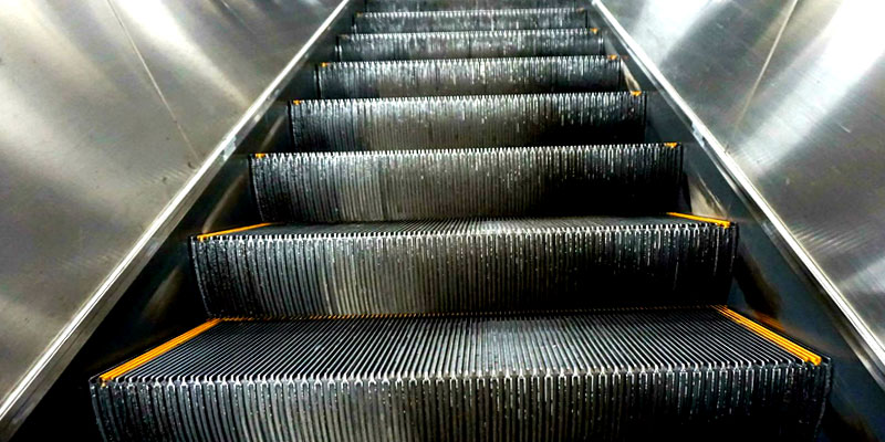 پله برقی دست دوم